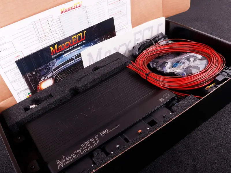 MaxxECU PRO ECU Kit with Harnesses & LSU 4.2