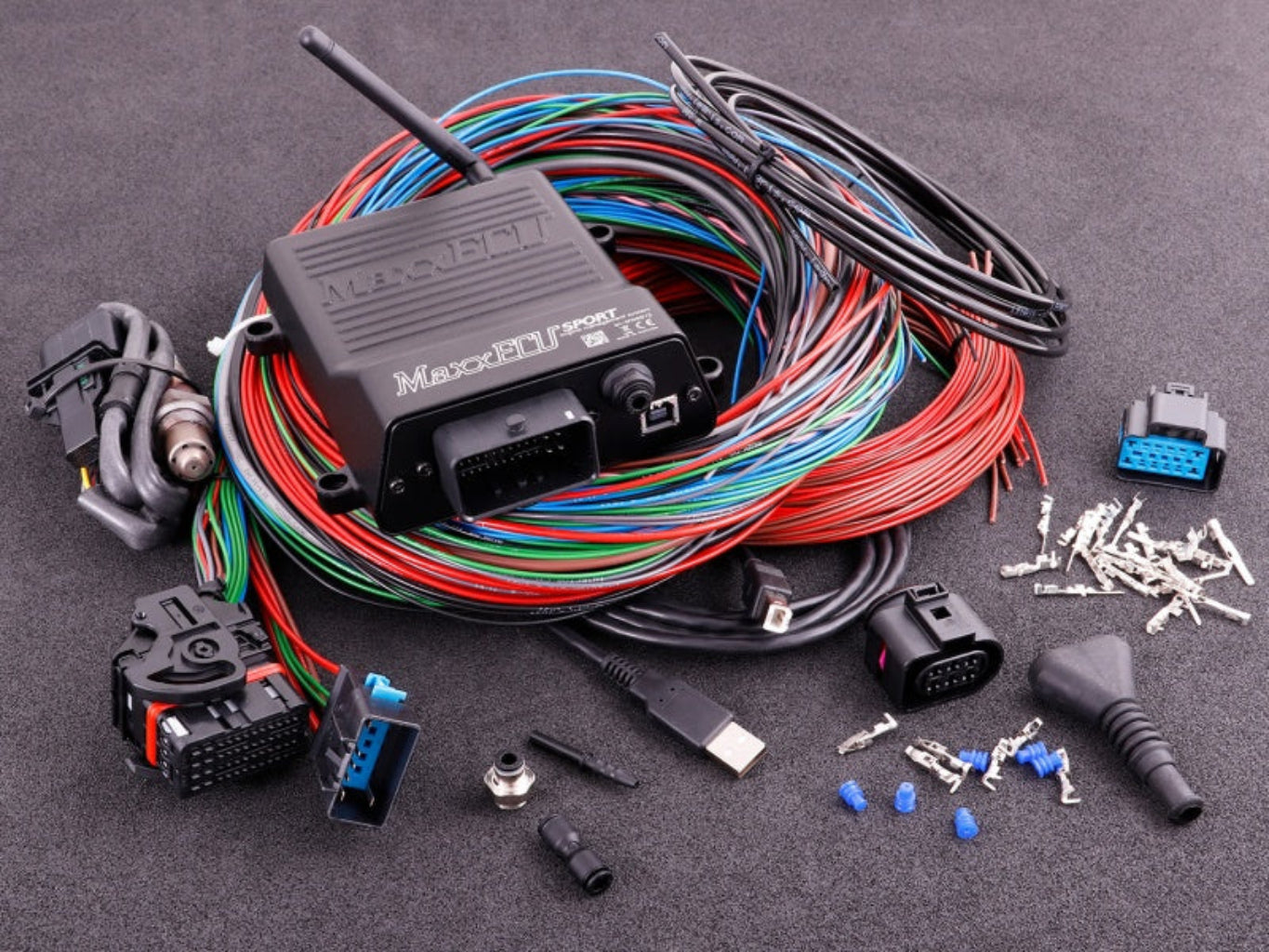 MaxxECU Sport Premium WIth Harness, Accessories and LSU 4.2