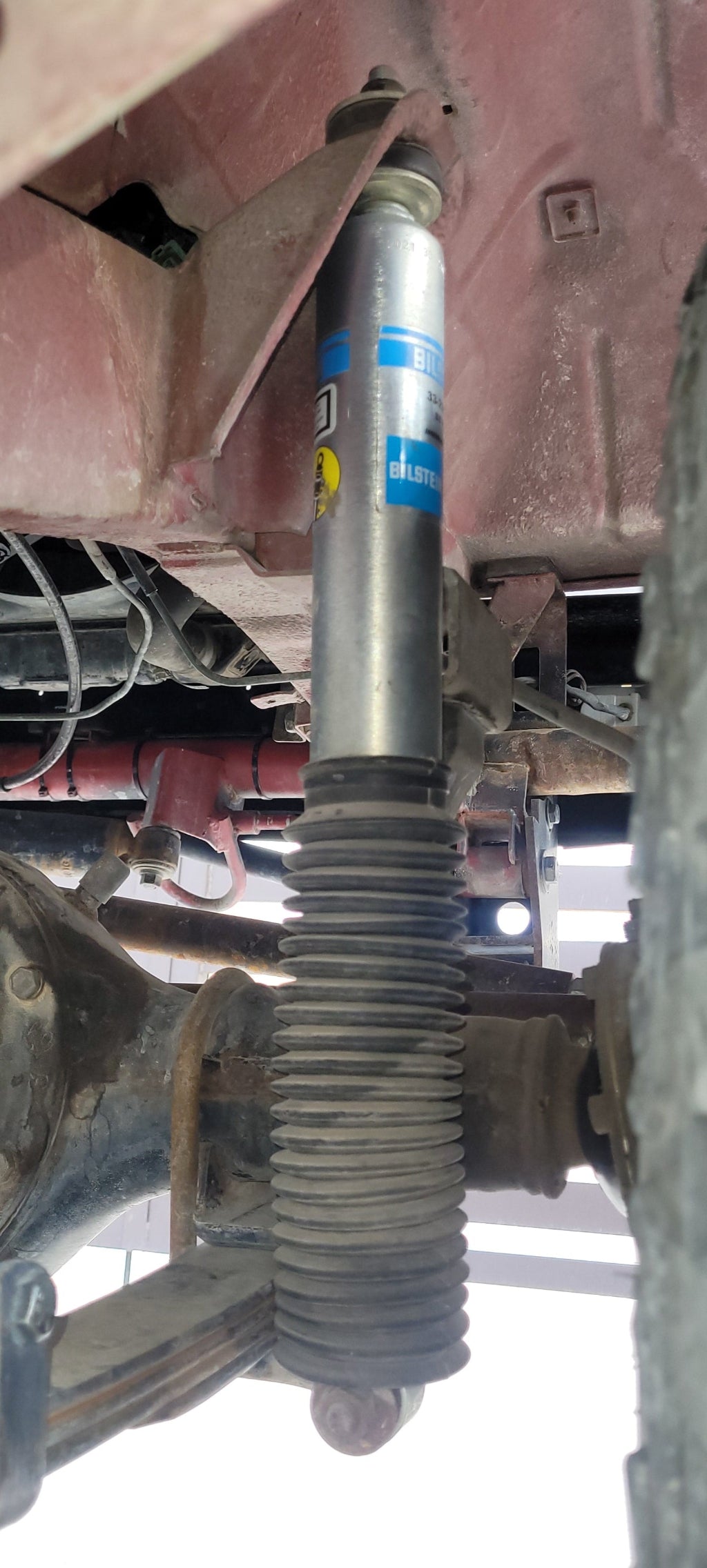 Bilstein Shocks Suzuki Samurai Front Mounted