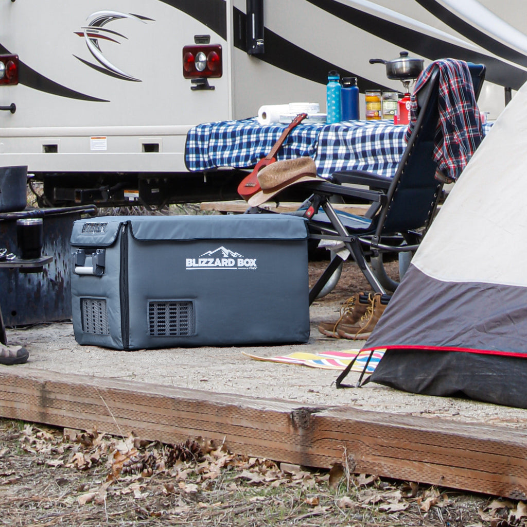 Blizzard Box 56QT insulated Cover Insulat and Protact