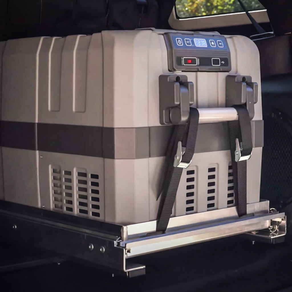 Blizzard Box 41QT Jeep JK Slider Mount Instaled with Slider and Blizzard Box (not included)